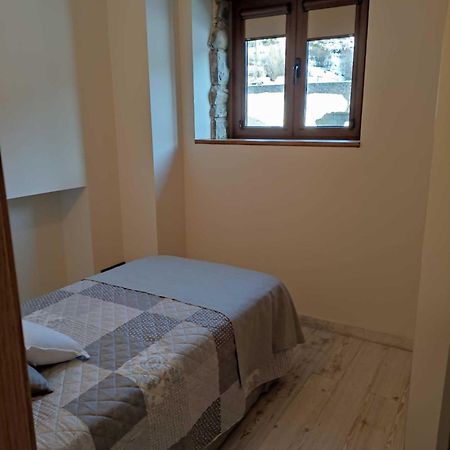 Casitas En Sallent En El Centro Villa Sallent De Gallego Ngoại thất bức ảnh