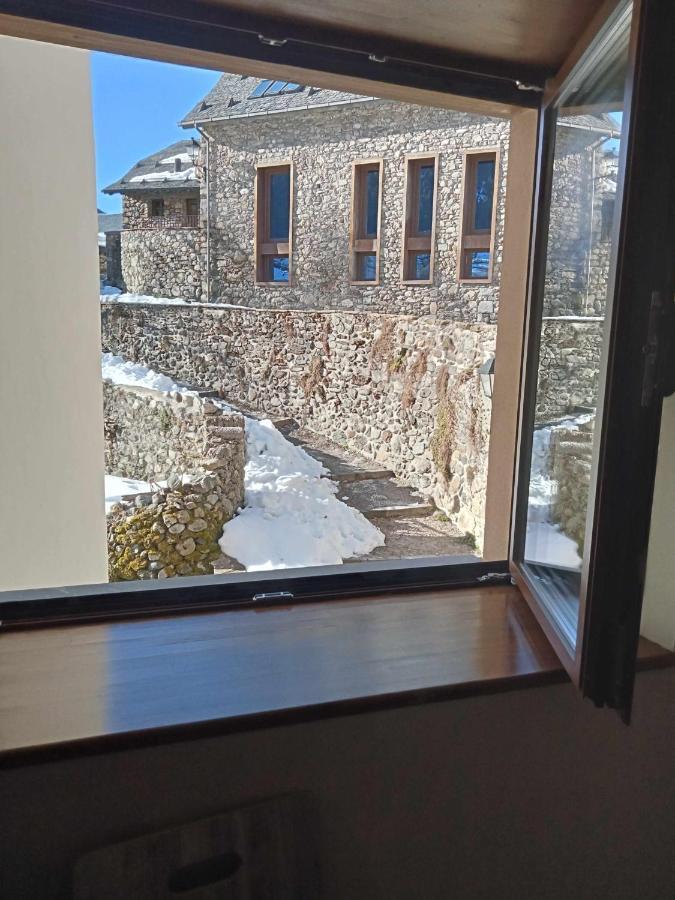 Casitas En Sallent En El Centro Villa Sallent De Gallego Ngoại thất bức ảnh