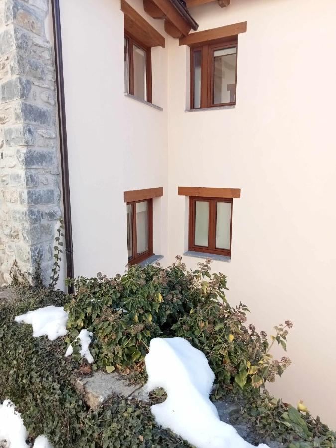 Casitas En Sallent En El Centro Villa Sallent De Gallego Ngoại thất bức ảnh